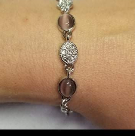 🔥 2/$30🔥Stop and Glow Purple Bracelet, Or Anklet - Picture 4 of 4